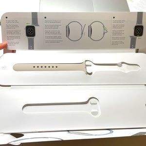 Apple Watch Starlight Sport Band M/L - only one side.